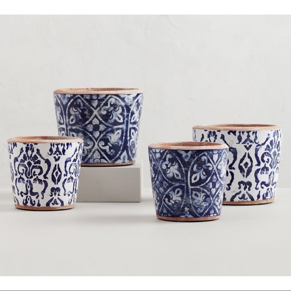 New Pottery Barn Ikat Tile Hand Painted Terracotta Planter, Small Pot Plant Pot - Picture 3 of 16